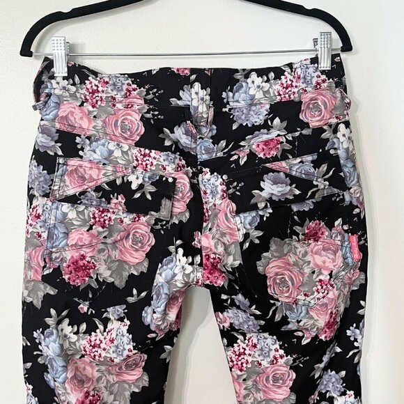 BETTY RIDES BLACK PINK FLORAL FLARED SNOWBOARD WINTER PANTS - S - Picture 7 of 16
